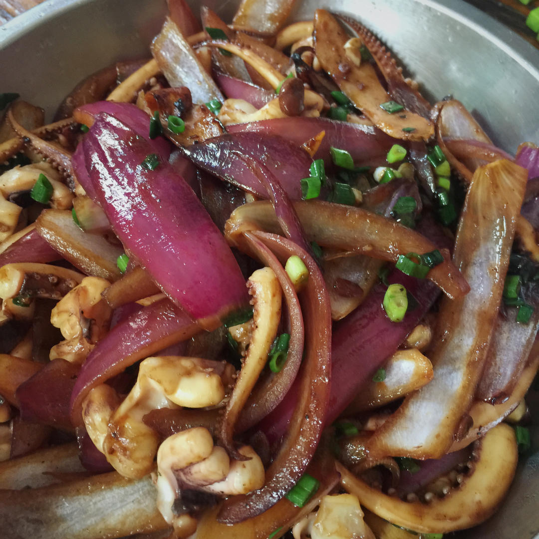 洋葱爆炒鱿鱼