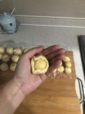黄油豆沙老婆饼的做法 步骤7