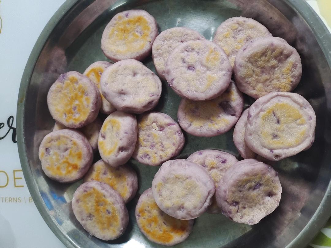 松软养胃的山药饼      （高营养低热量）