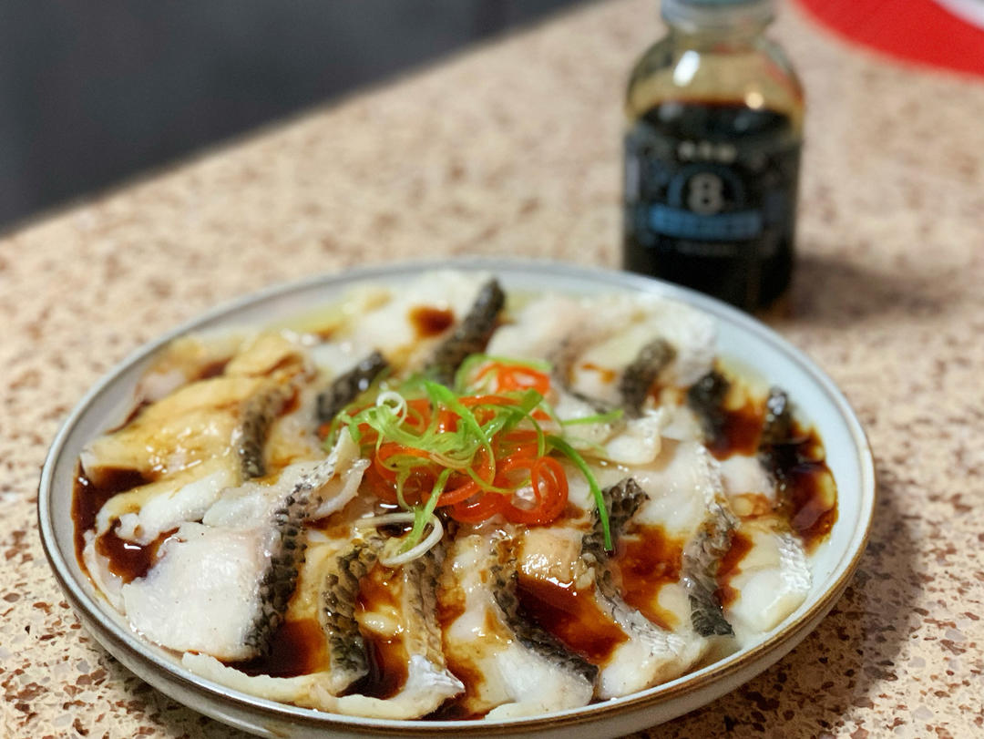 清蒸鲈鱼