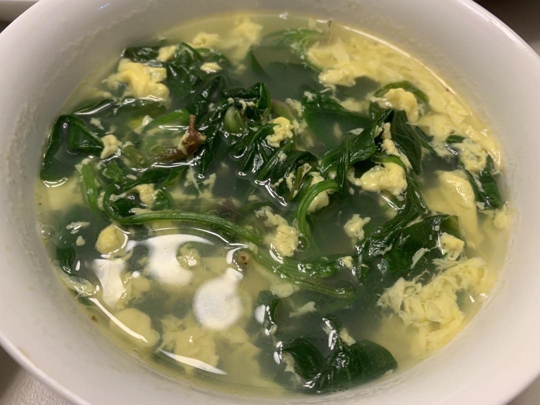 菠菜鸡蛋汤