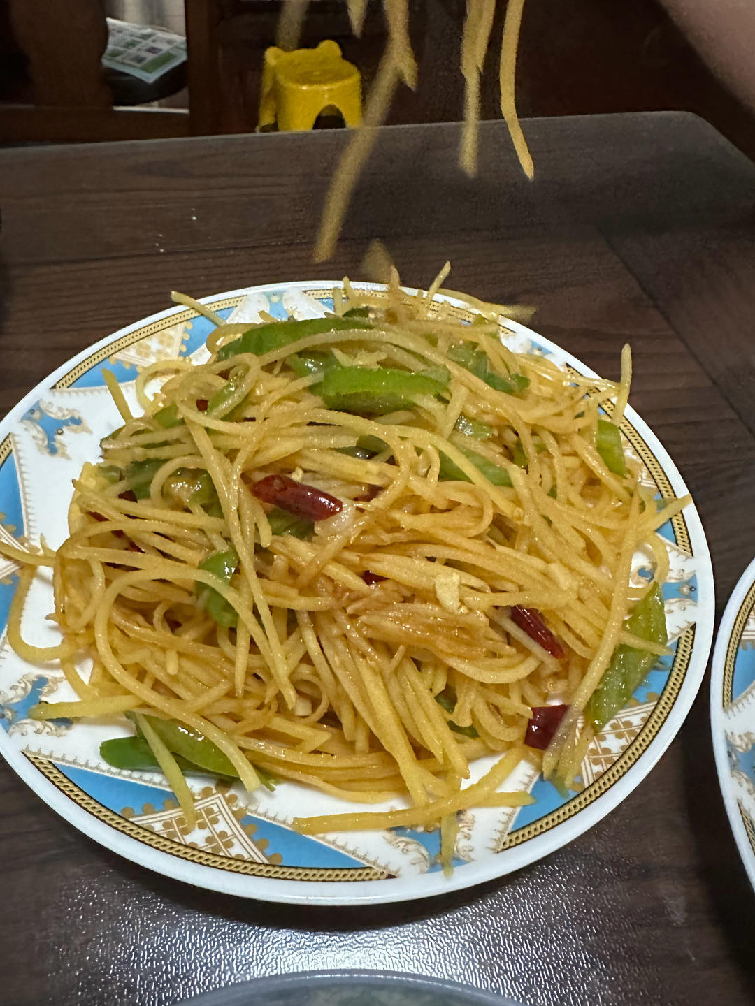 酸辣土豆丝的家常做法 超级下饭