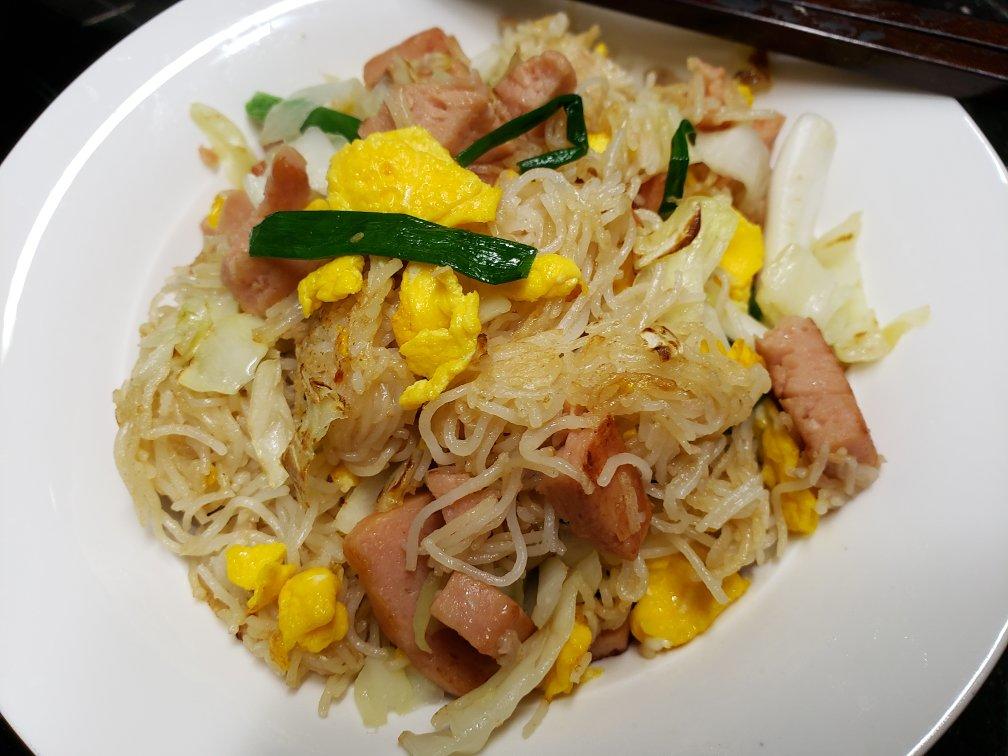 鸡蛋炒米粉，正确泡发干米粉，不碎、不坨、不粘锅、口感Q弹