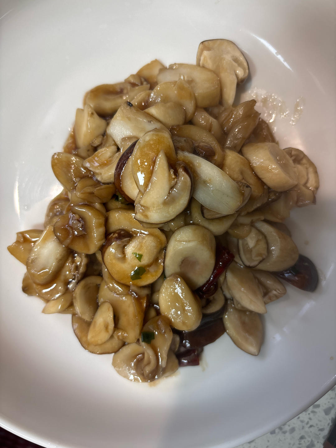 家常清炒赤松茸
