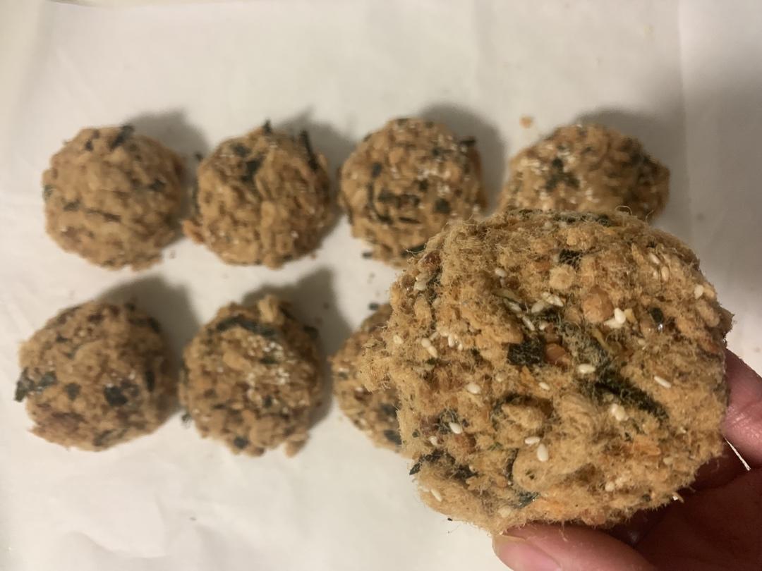 美味海苔肉松小贝