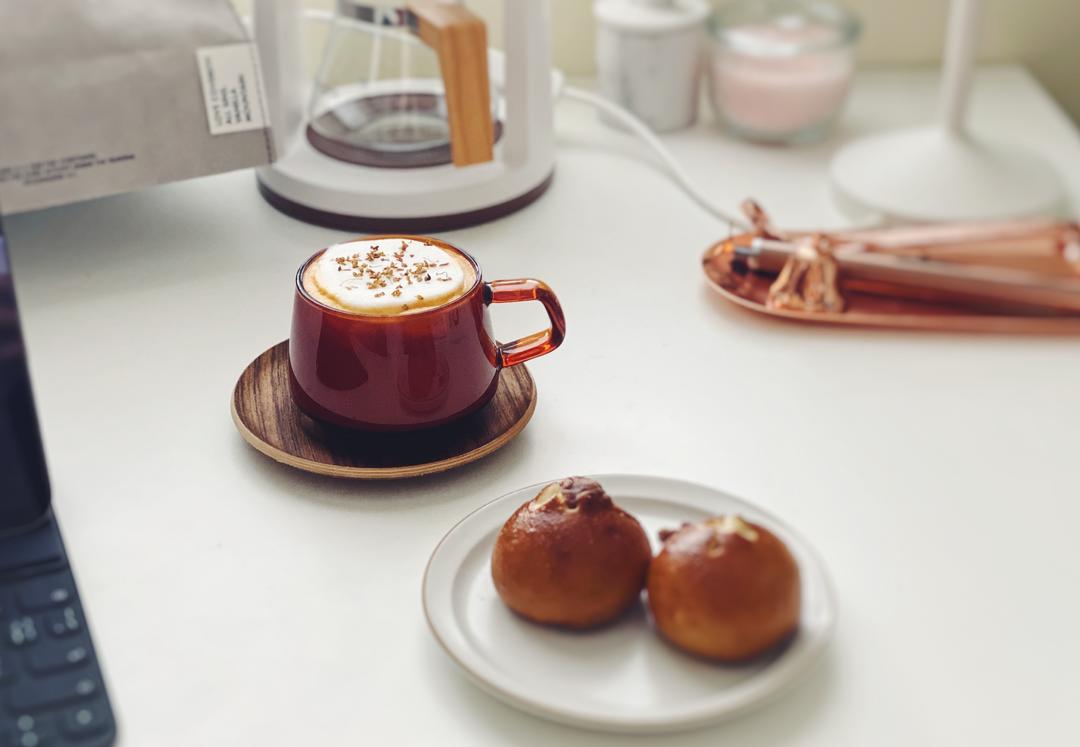 桂花红茶拿铁(其实就是桂花奶茶)