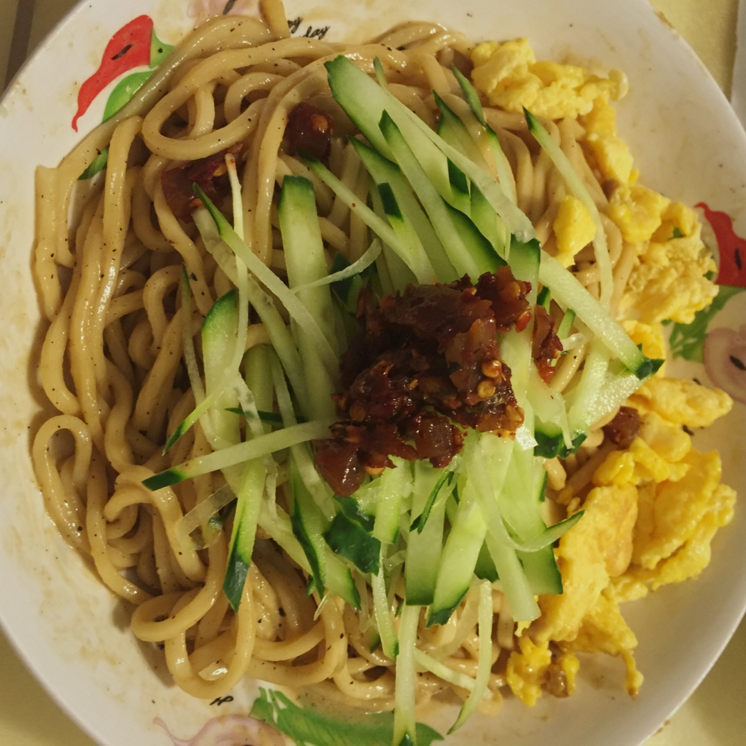 热干面酱汁调法/热干面