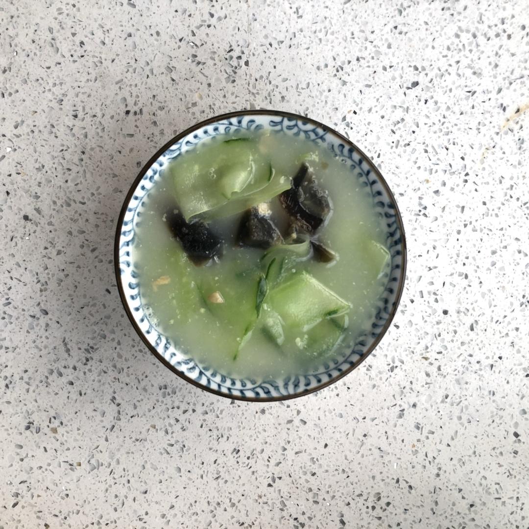 黄瓜皮蛋汤