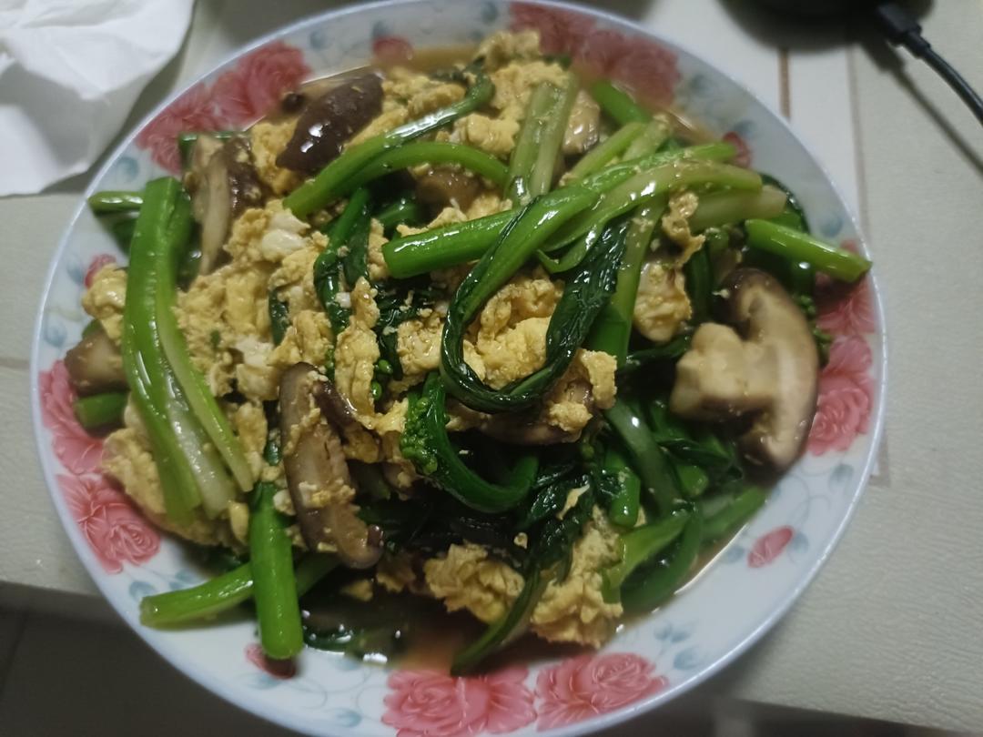 油菜炒香菇