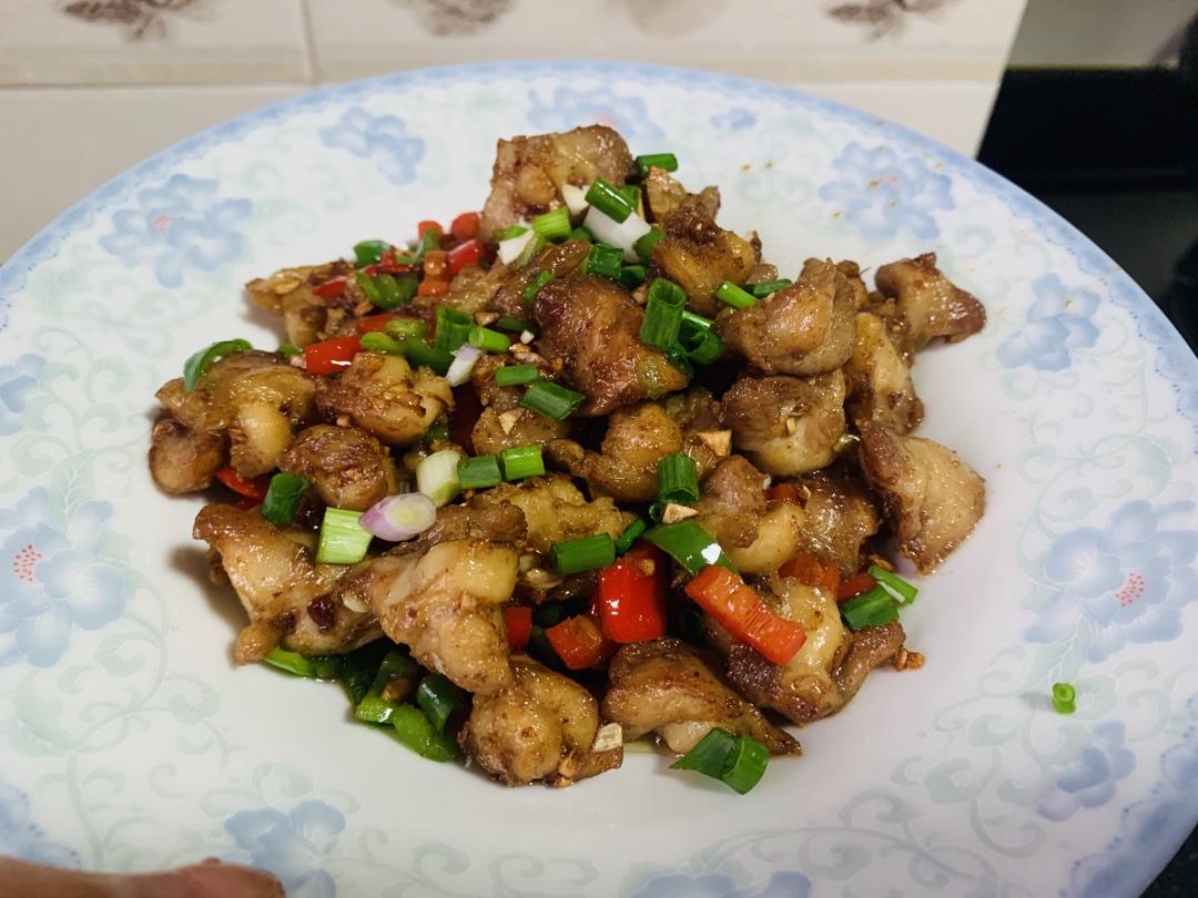 孜然爆炒掌中宝(鸡脆骨)