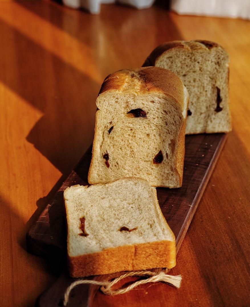 无花果黑麦吐司