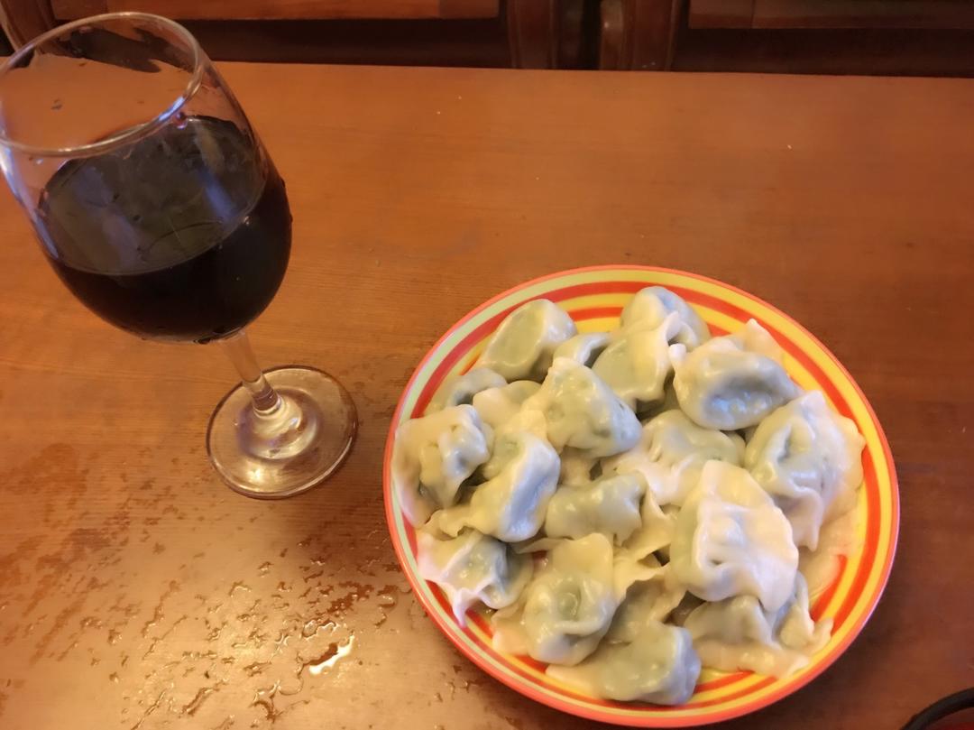 西葫芦鸡蛋虾皮饺子