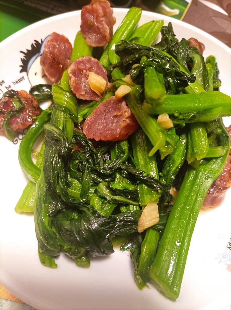 广式腊肠炒菜心