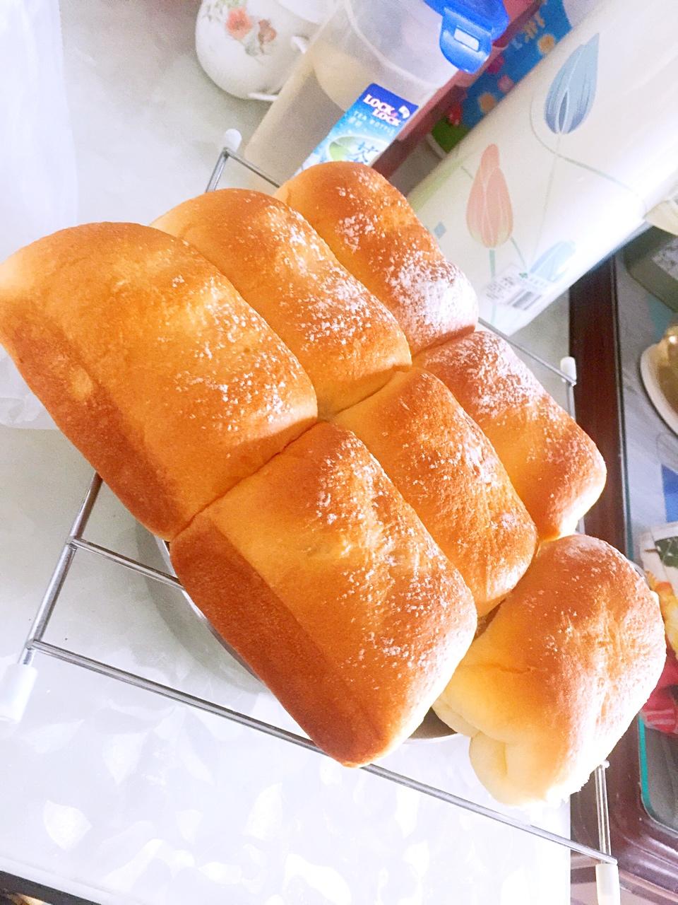 软到不知所措的牛奶卷