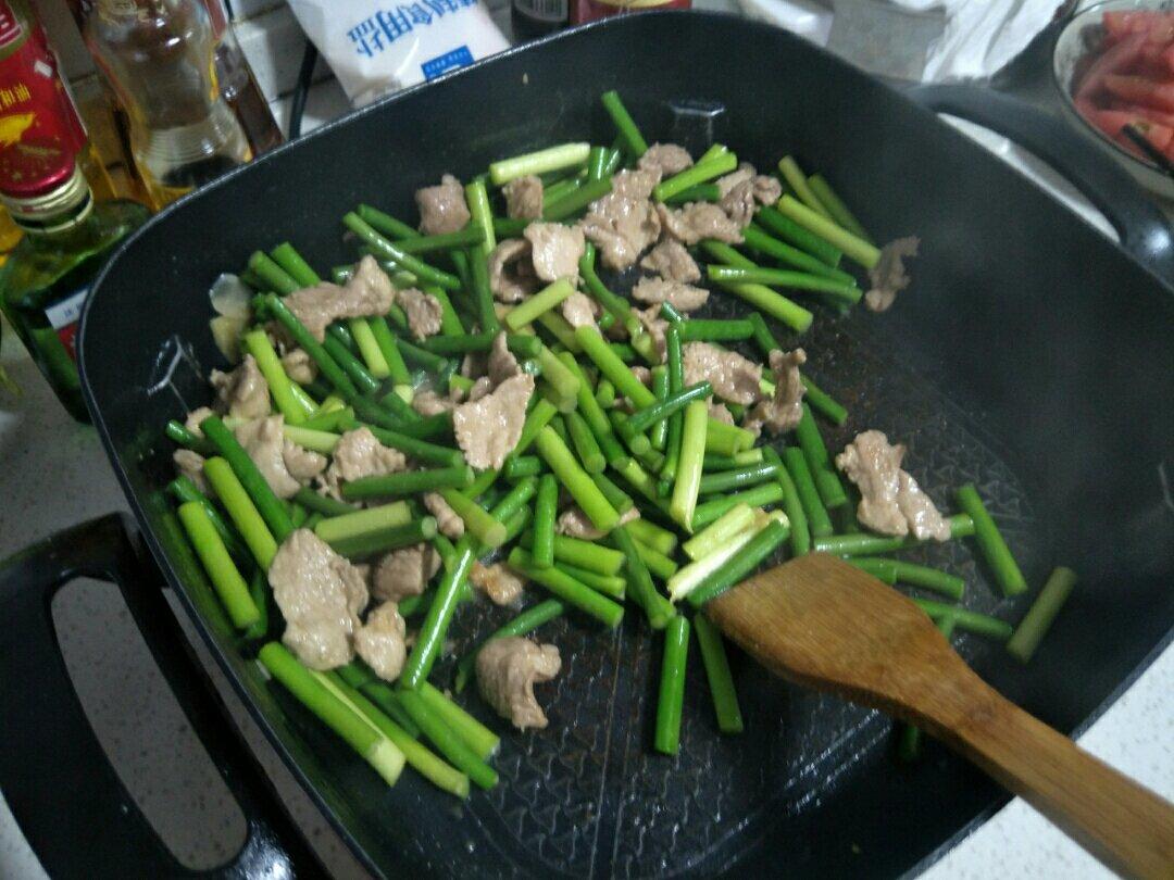 妈妈牌蒜薹炒肉