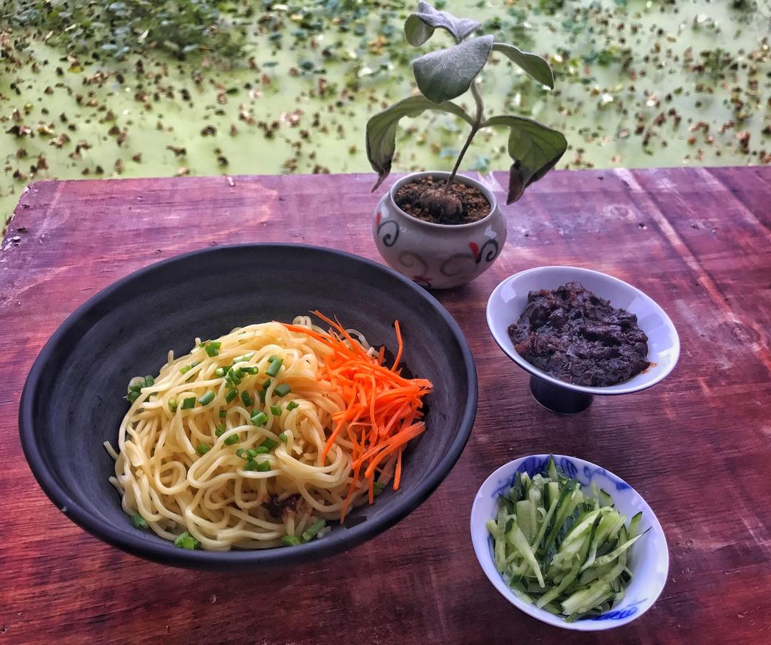 正宗老北京炸酱面