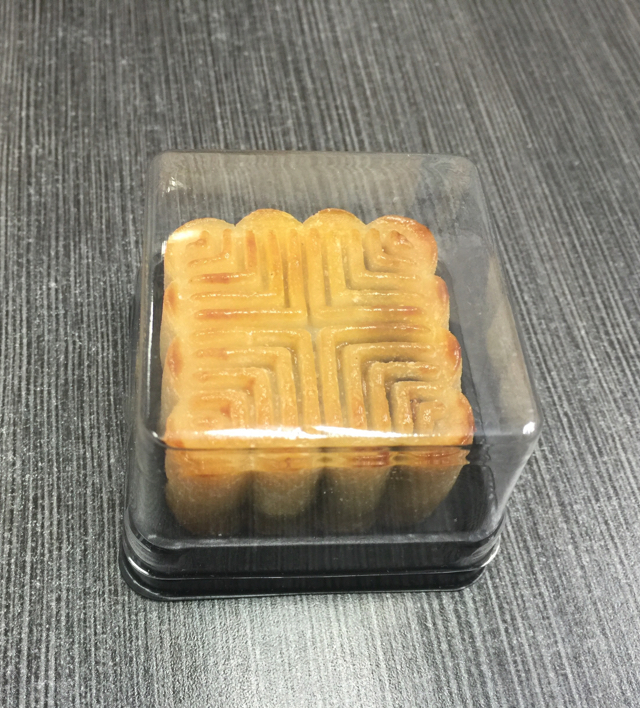 广式莲蓉（豆沙）蛋黄月饼（超详细步骤）