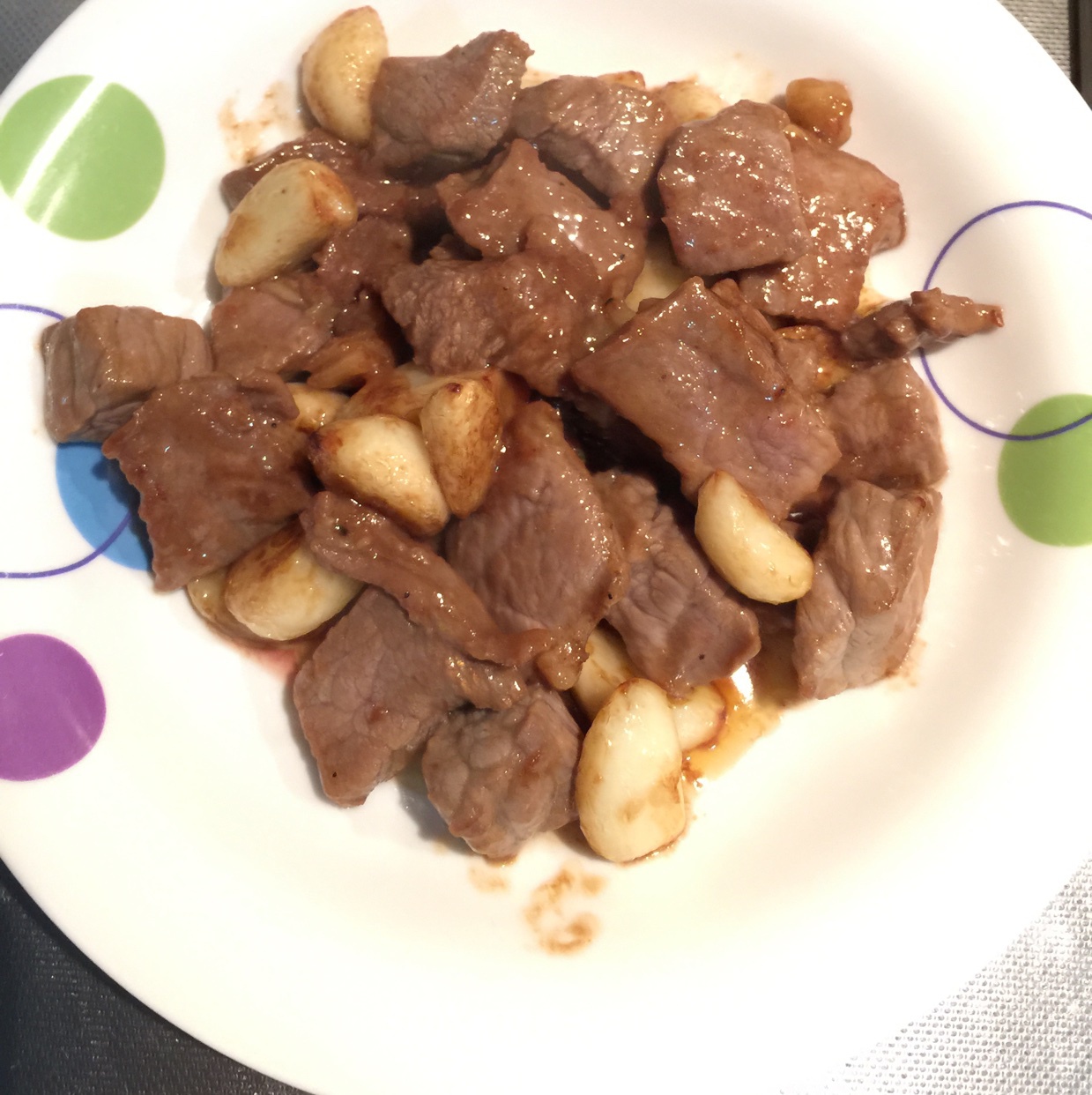 黑蒜子牛肉粒