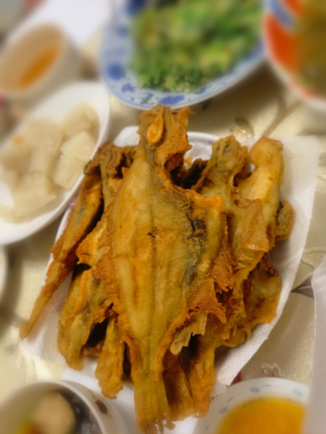 炸偏口鱼🐟的做法