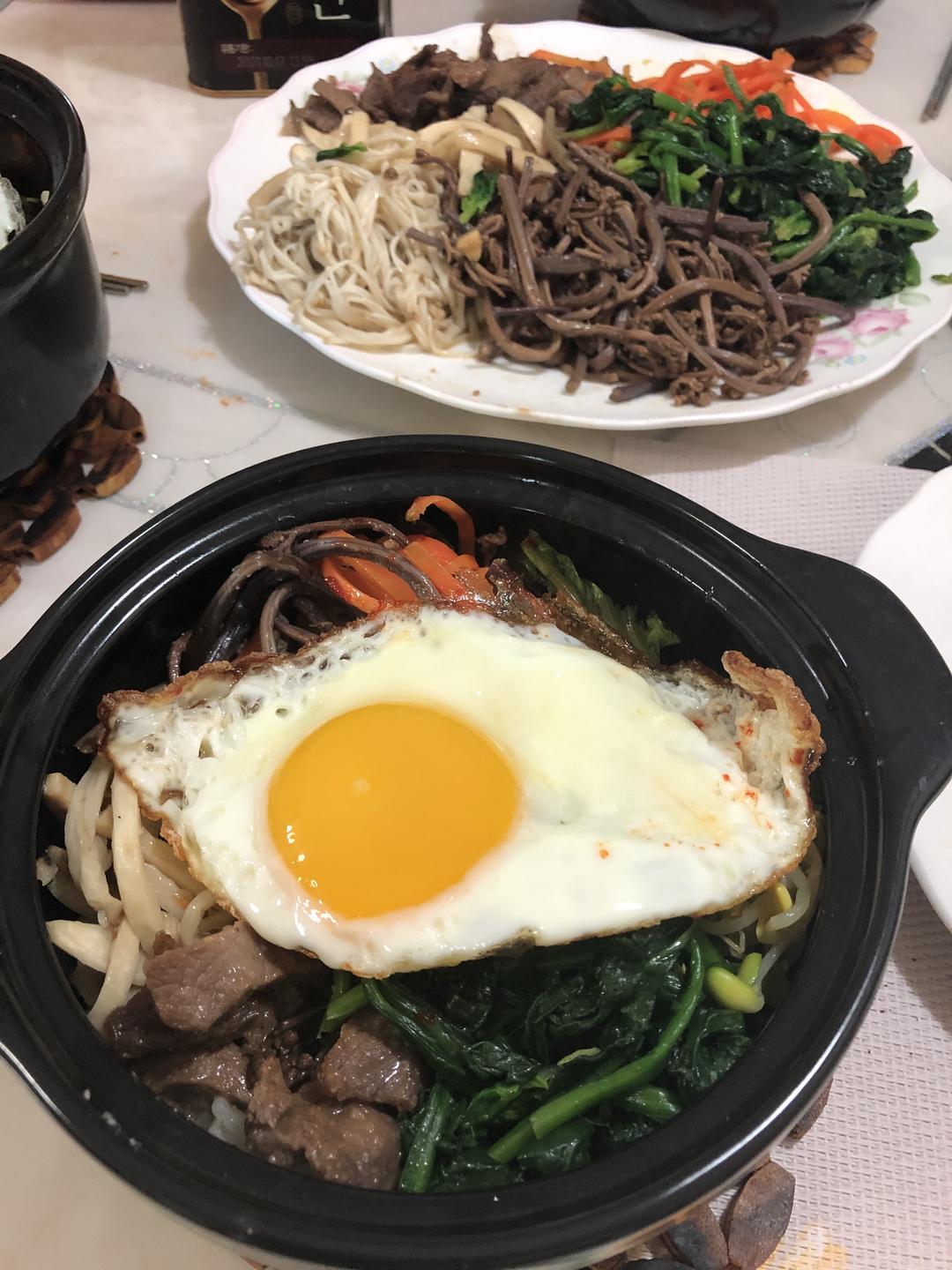 韩式拌饭 비빔밥