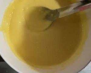 普通面粉➕大豆油的酸奶戚风蛋糕的做法 步骤6