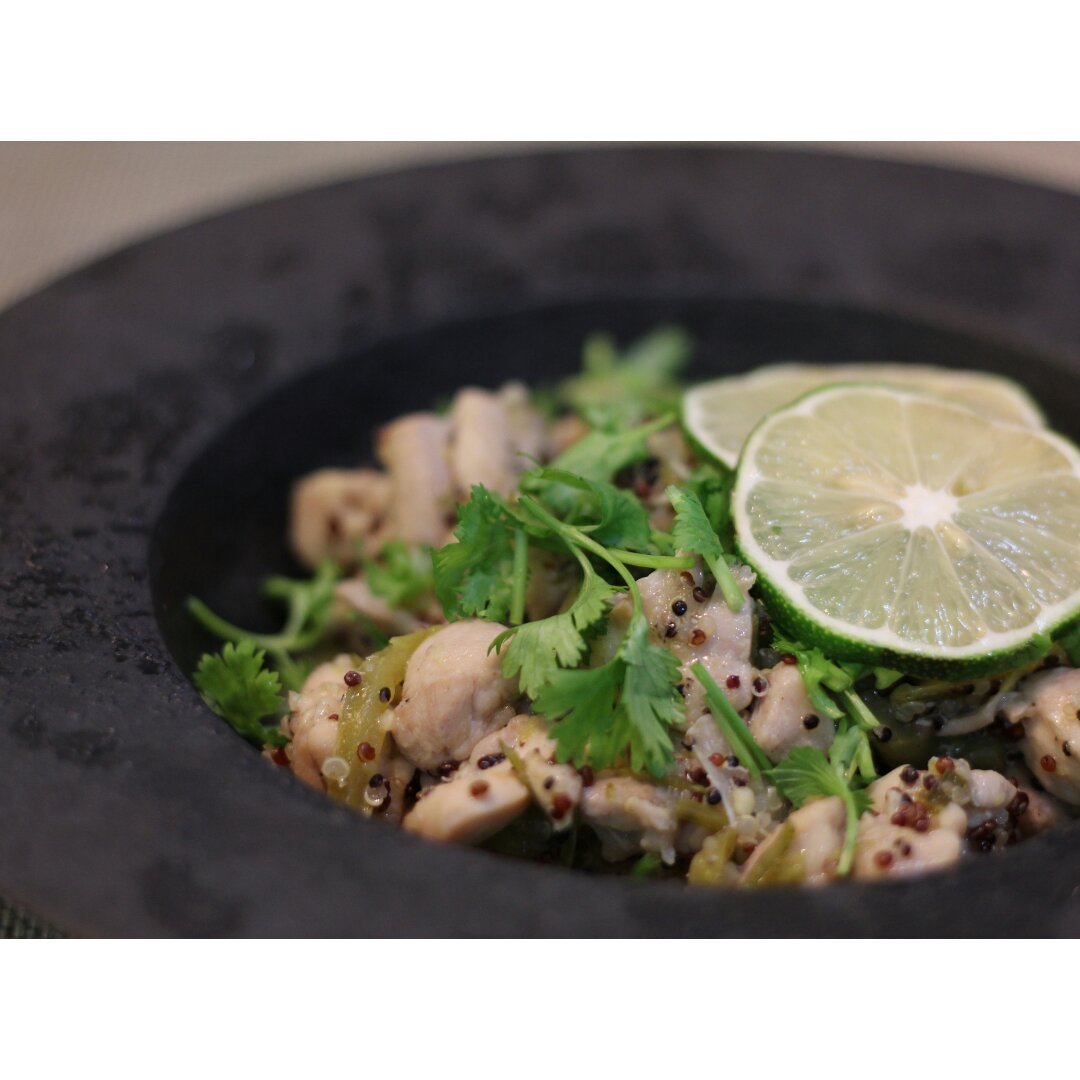 【健康三餐】青柠香菜鸡胸藜麦饭