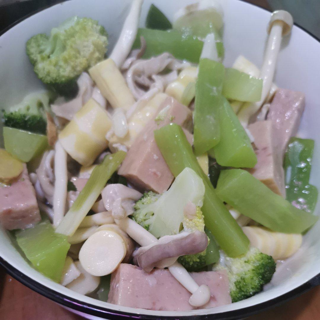 厨师长教你：“大蒜烧肚条”的家常做法，味道鲜美下饭先收藏起来