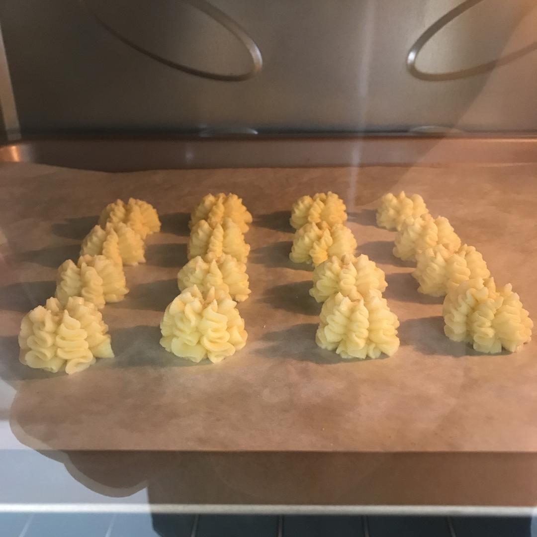 一抿即化酥到掉渣的珍妮曲奇云顶小花/烘焙视频饼干篇1