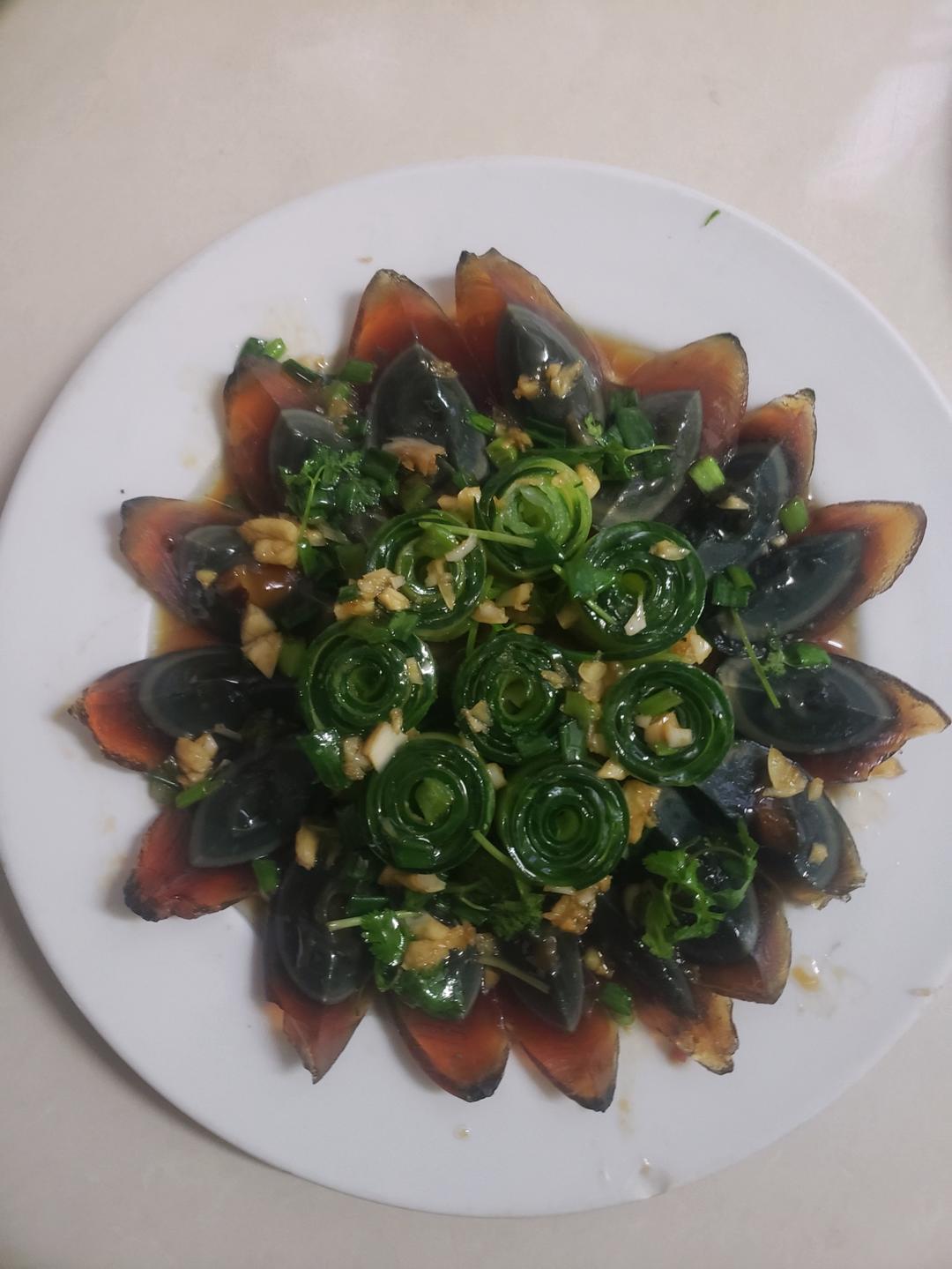 高颜值凉菜‼️凉拌黄瓜皮蛋