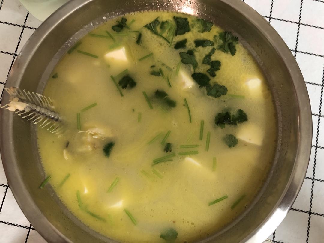 黄骨鱼豆腐汤