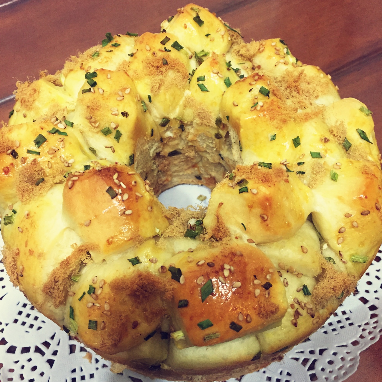 香葱肉松手撕面包