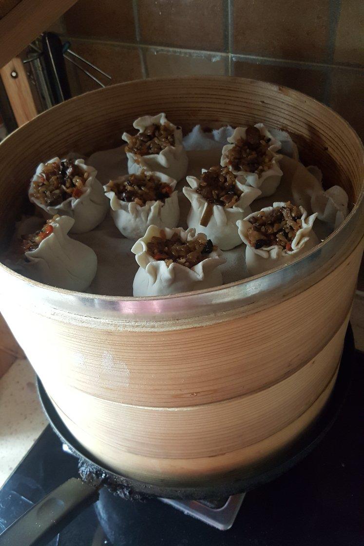 猪肉春笋糯米烧麦