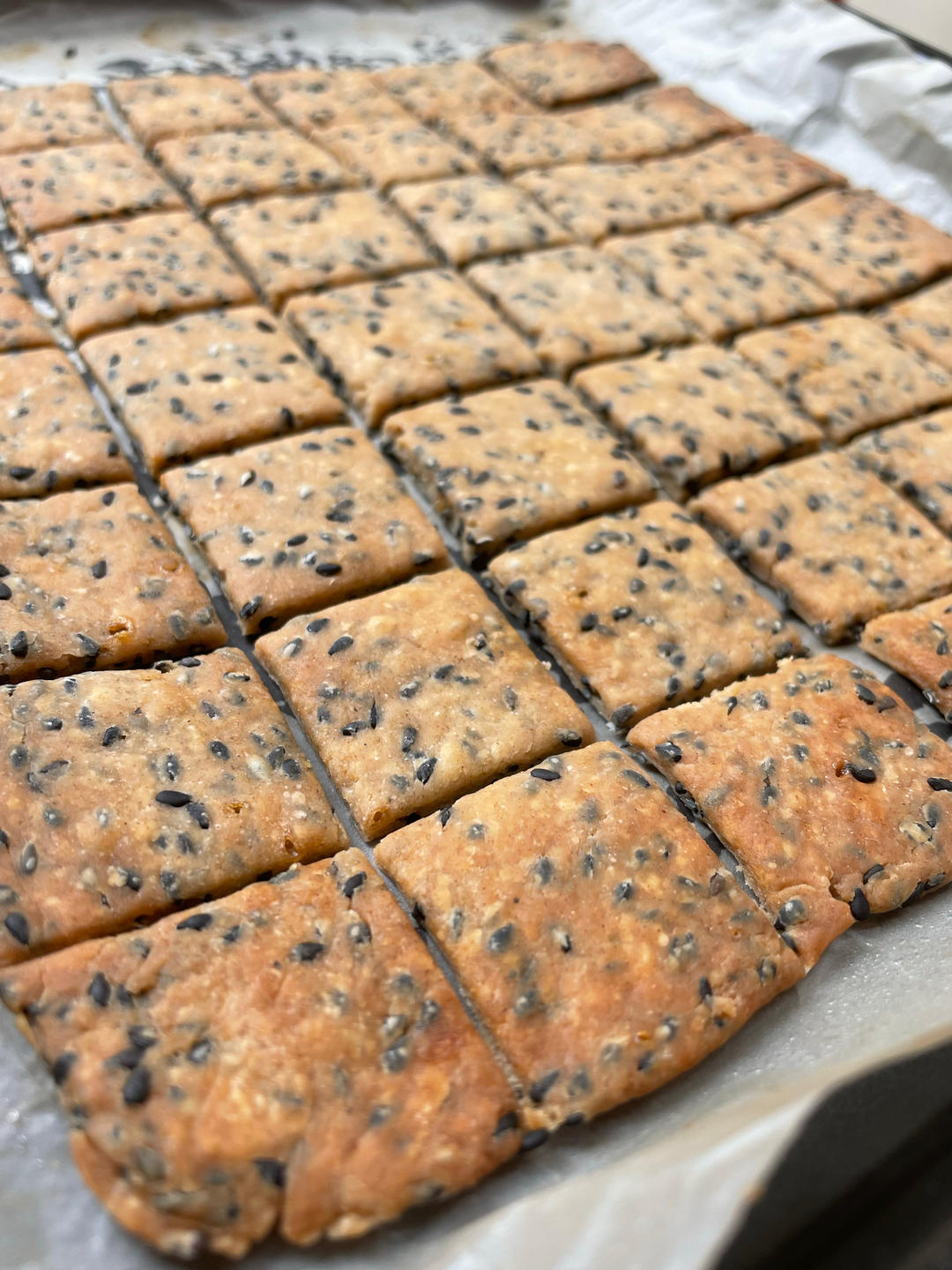 黑芝麻全麦饼干