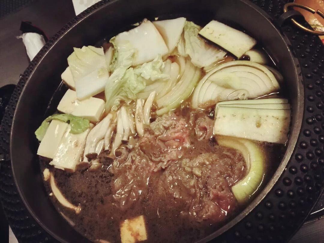 すき焼き/寿喜锅 / 寿喜烧/日式牛肉火锅