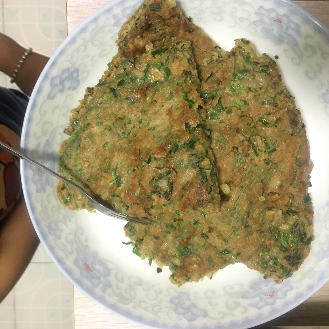 韭菜鸭蛋干贝核桃煎饼