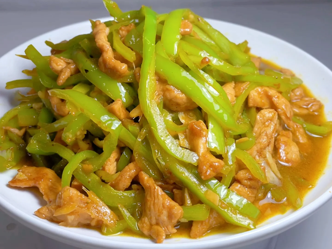 【簡簡廚房】青椒炒肉絲，辣椒炒肉，尖椒炒肉絲