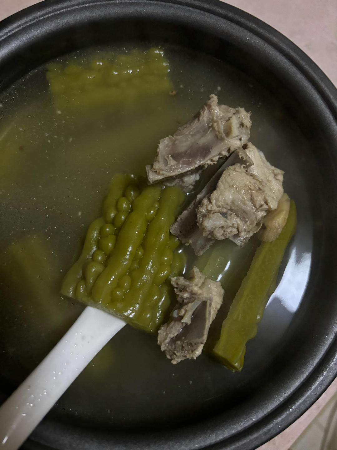 苦瓜小排汤