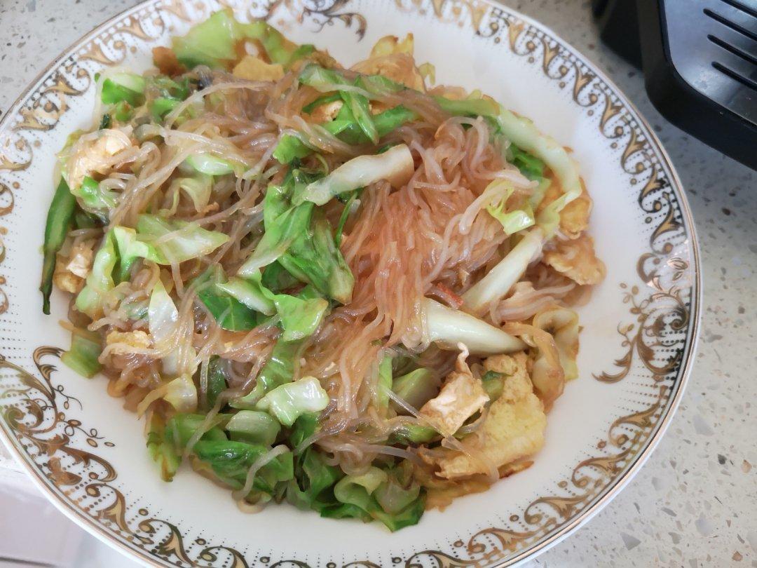 包菜炒粉丝