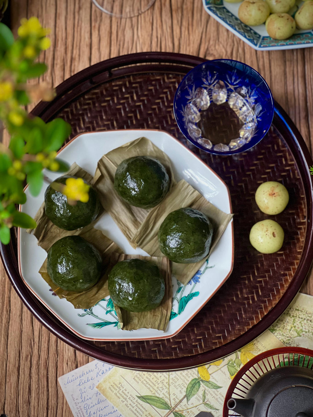 清明必吃的艾草青团