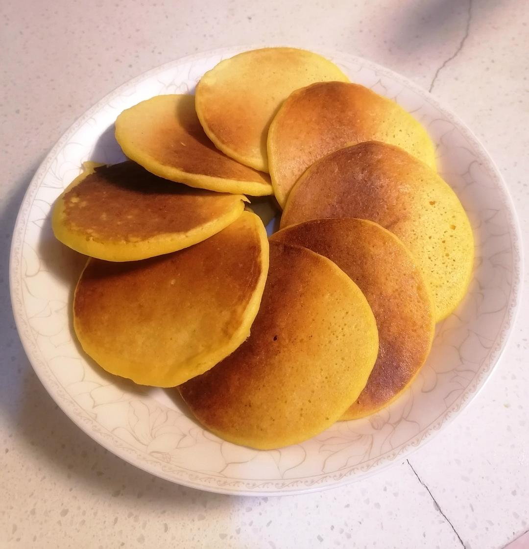 二十年面点老师傅分享的「玉米面饼子」做法，玉米控抓紧收😄😄😄