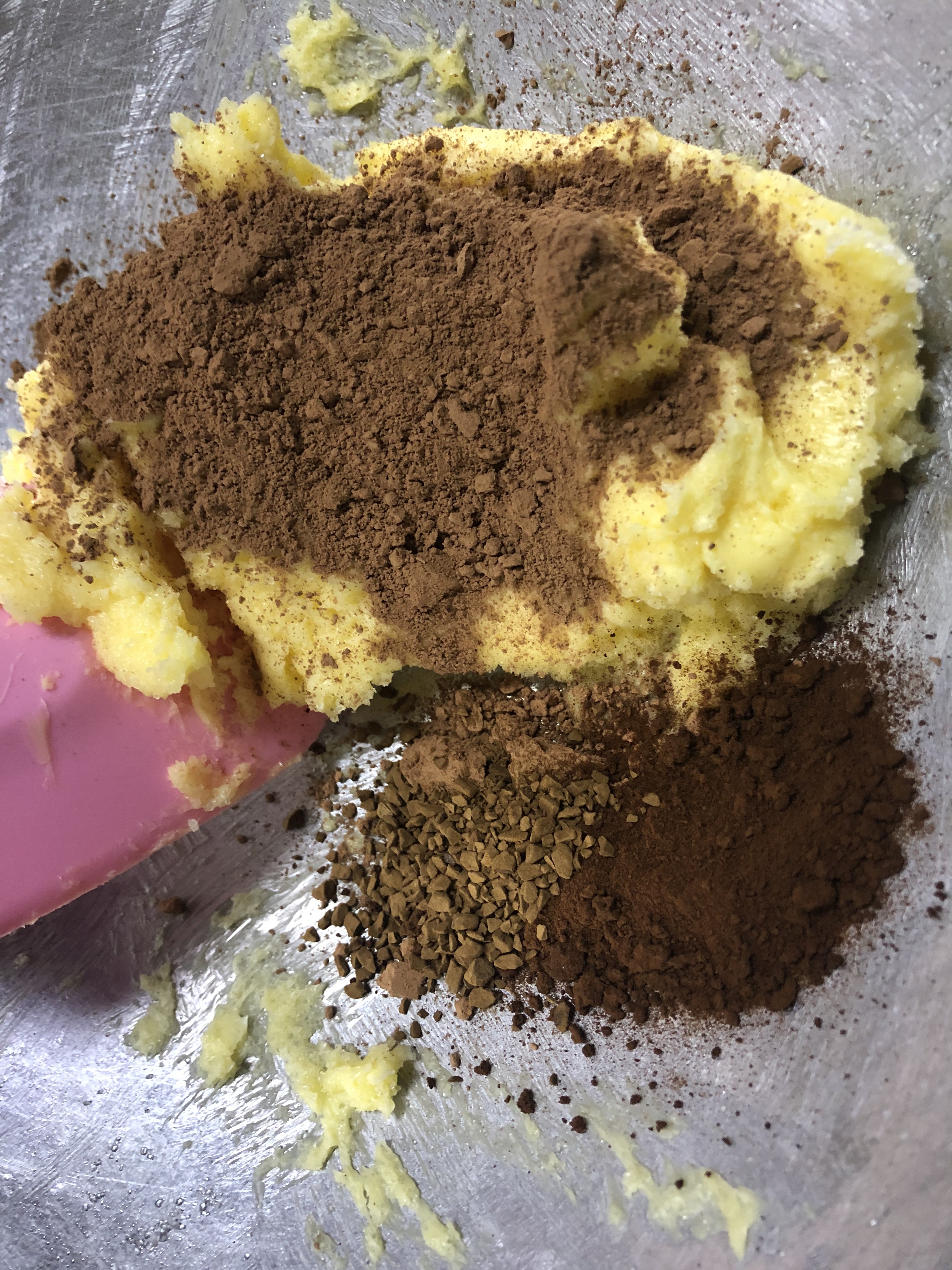 酥松到过份，香味醇厚有回味的咖啡小曲奇饼🍪的做法 步骤4
