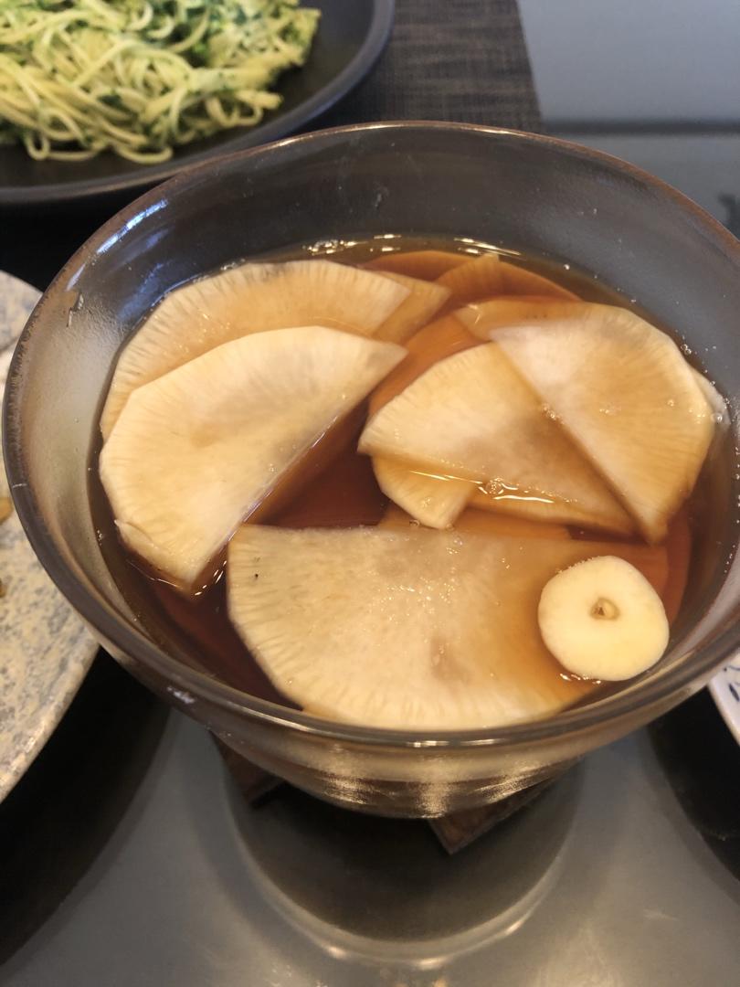 三步爽口酸酸辣辣腌萝卜片小咸菜