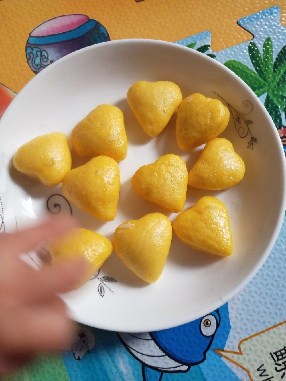 心形迷你小馒头 宝宝辅食食谱