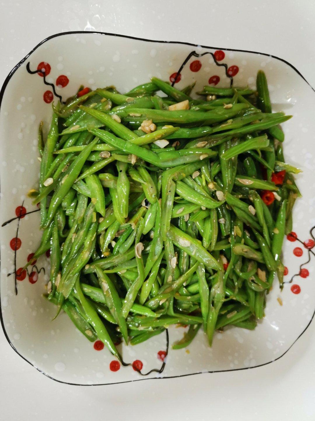 炒四季豆丝~
