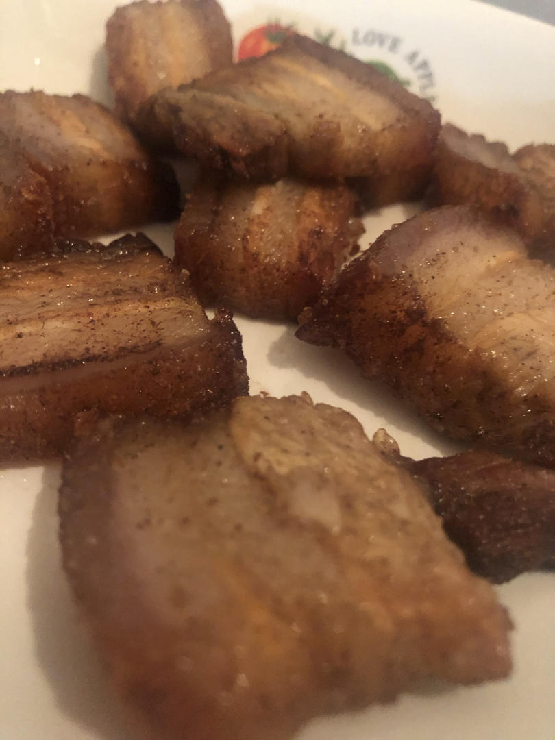 脆皮五花肉