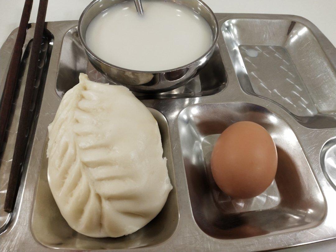 小酒的大学食堂做的早餐2019年1月3日