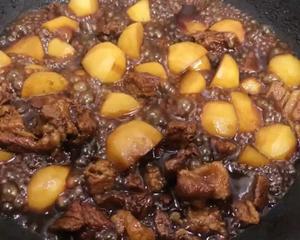 小土豆烧牛肉，红烧牛腩，好吃到舔盘的做法 步骤12
