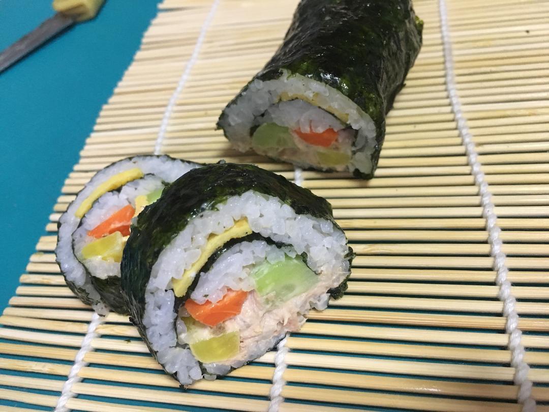 金枪鱼紫菜包饭