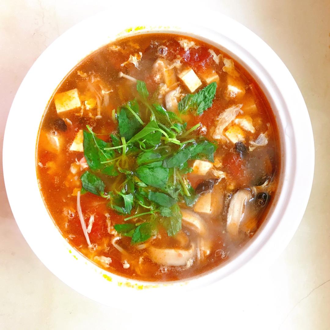 10分钟就能搞定的低脂酸辣汤❗好喝又开胃