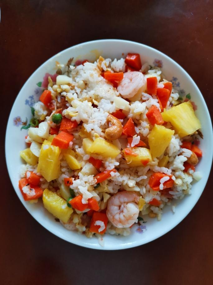 菠萝饭